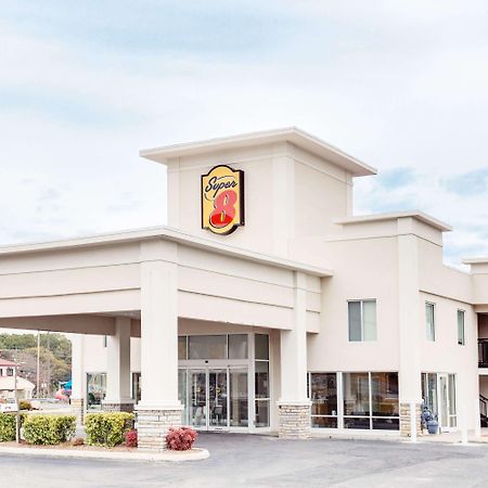 Super 8 By Wyndham Dalton Hotel Exterior photo